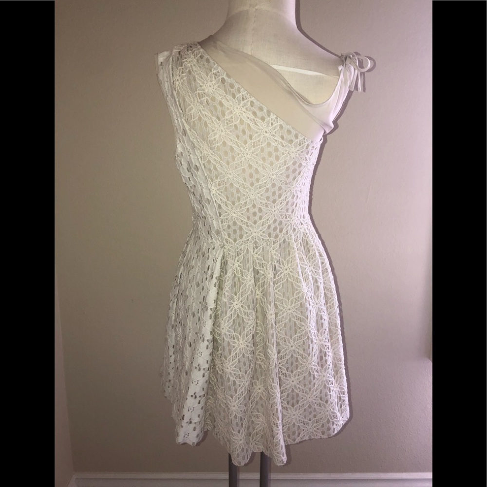 Rachel Roy Off The Shoulder White Dress